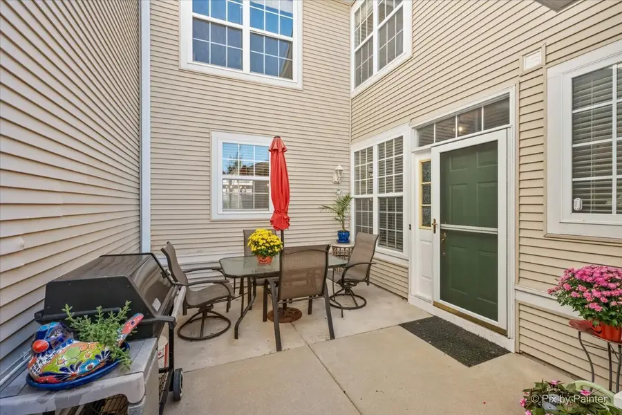 425 N Carlisle Court, Round Lake, IL 60073 - #2