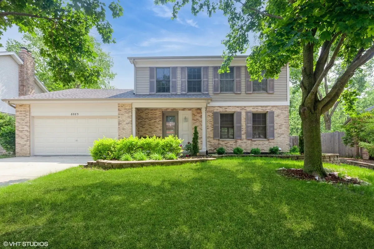 8885 Dryden Street, Woodridge, IL 60517 - #1