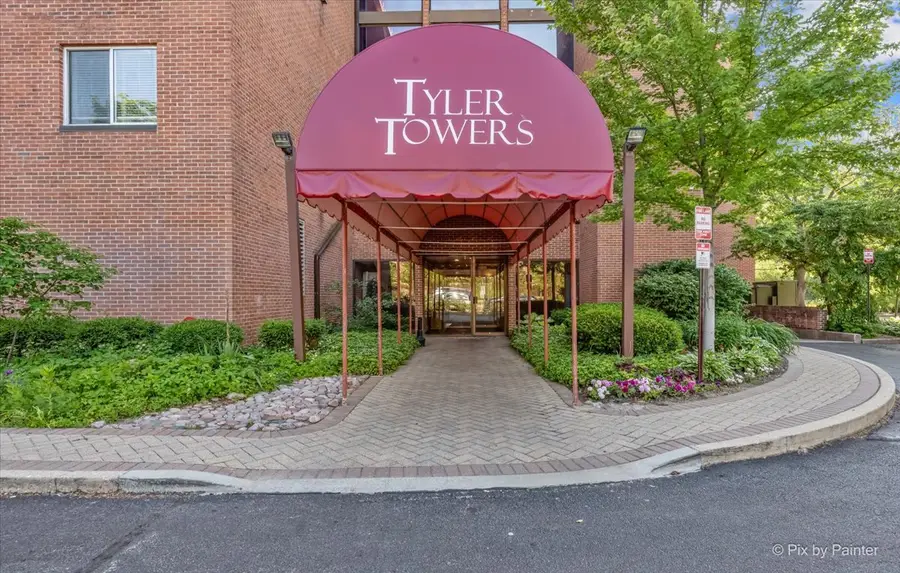 1450 Plymouth Lane #203, Elgin, IL 60123 - #2