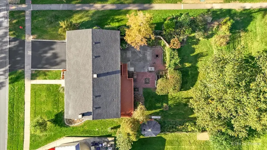 6300 Winston Drive, Woodridge, IL 60517 - #2