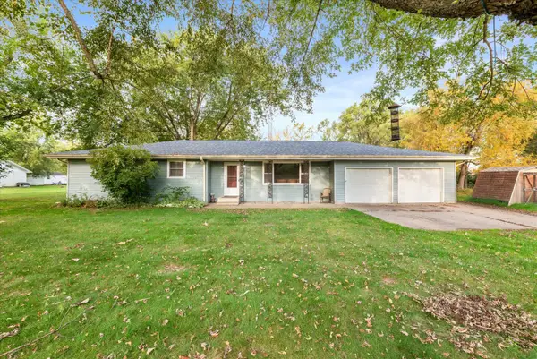 962 N Schmidt Road, Braidwood, IL 60408