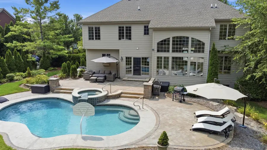 3818 Grand View Court, Saint Charles, IL 60175 - #2