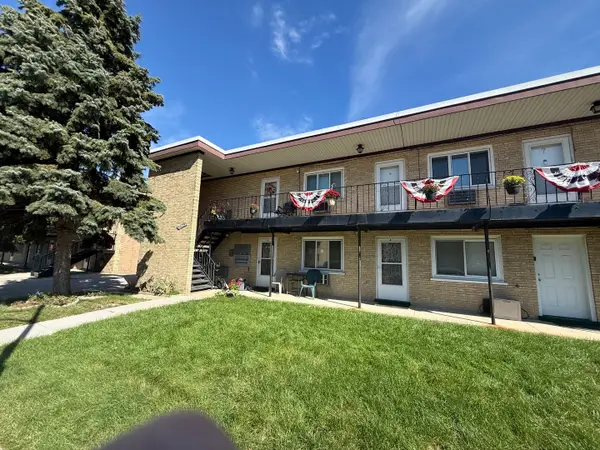 5429 S Massasoit Avenue #4, Chicago, IL 60638