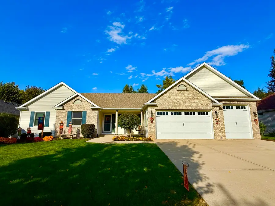 1271 Clearwater Drive, Yorkville, IL 60560 - #2
