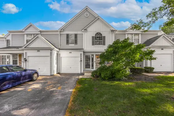 293 Shadybrook Lane, Aurora, IL 60504