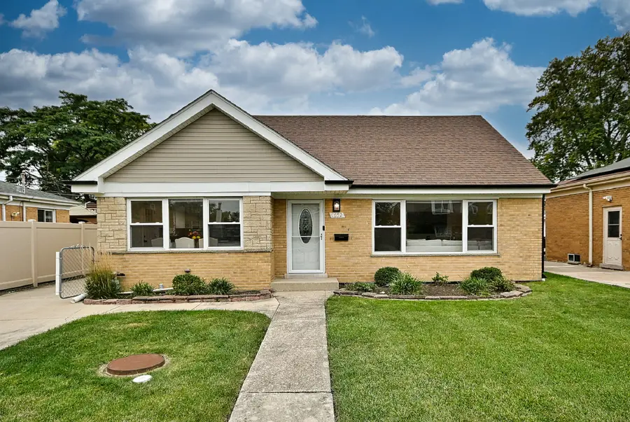 1652 Heidorn Avenue, Westchester, IL 60154 - #2