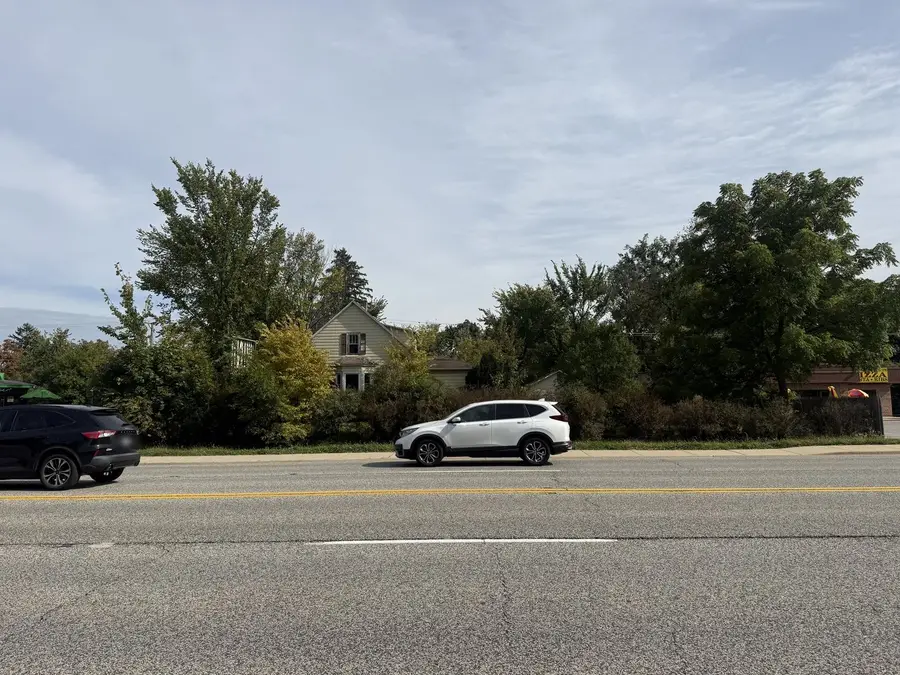 826 Smith Avenue, Lake Bluff, IL 60044 - #2
