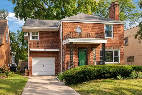 469 Uvedale Road, Riverside, IL 60546