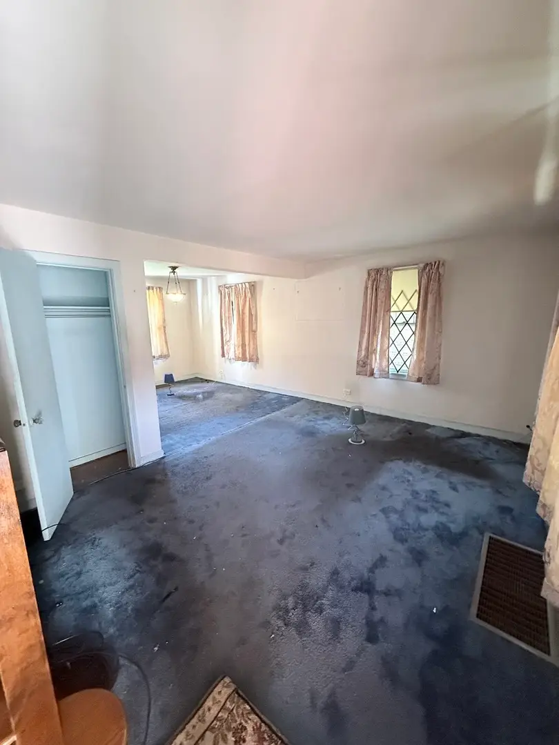 8503 S Saint Lawrence Avenue, Chicago, IL 60619 - #2