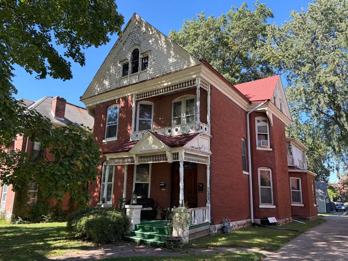 1243 Kentucky Street, Quincy, IL 62301 - #1