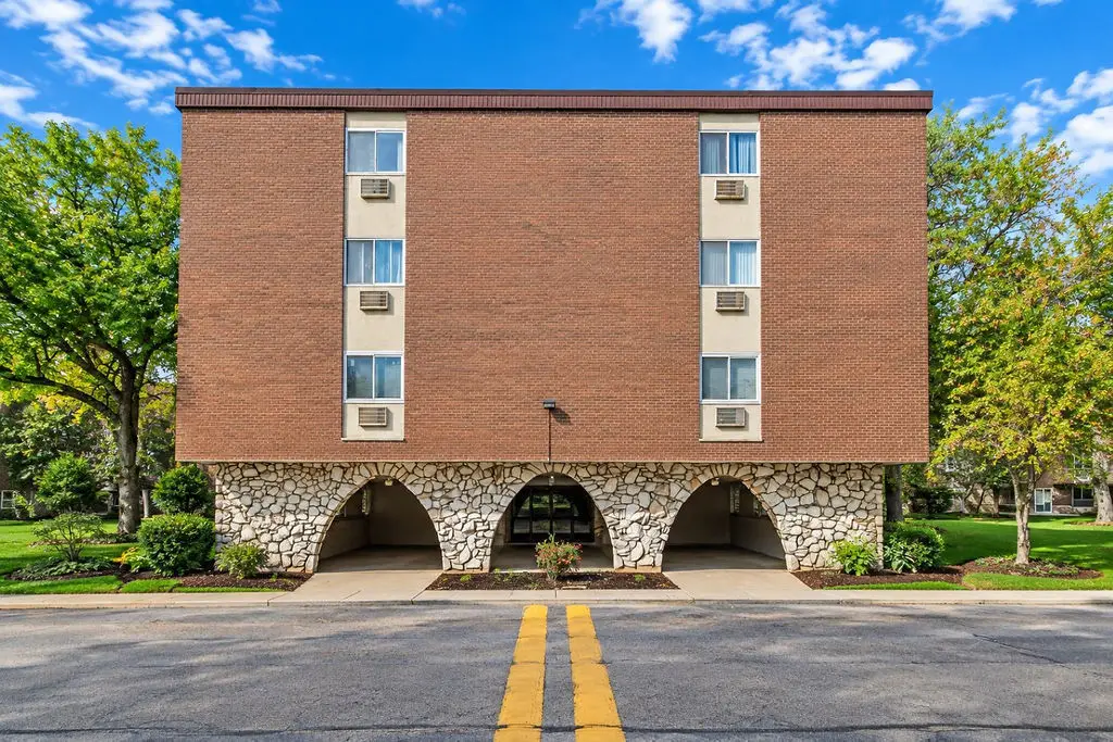 1331 S Finley Road #212, Lombard, IL 60148 - #1