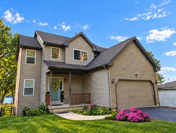 732 Robertson Road, South Elgin, IL 60177