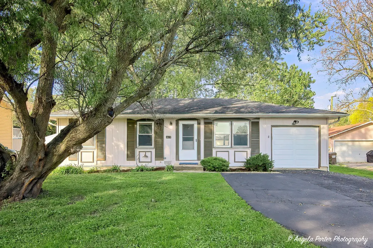 1815 Beach Road, McHenry, IL 60050 - #1