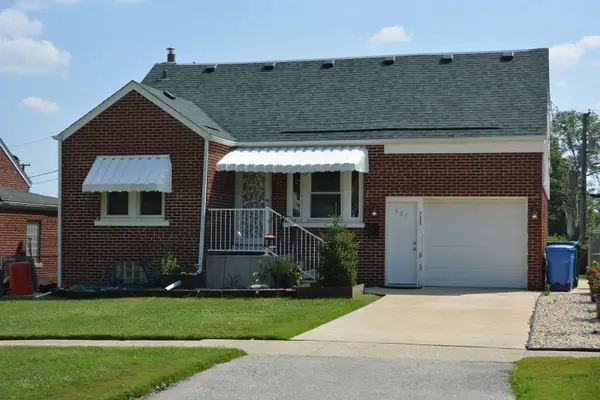 427 Bellwood Avenue, Hillside, IL 60162