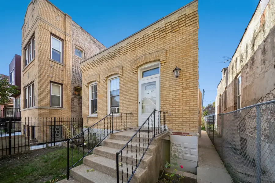 1340 N Hamlin Avenue, Chicago, IL 60651 - #3