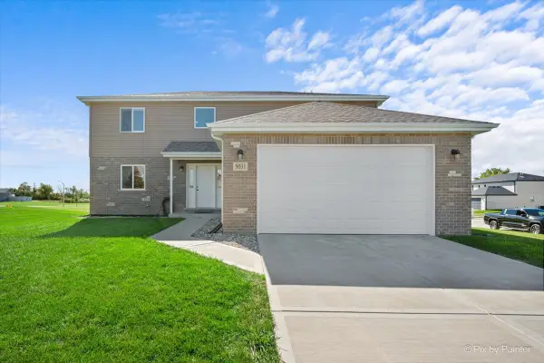 5031 W Hawk Lane, Monee, IL 60449