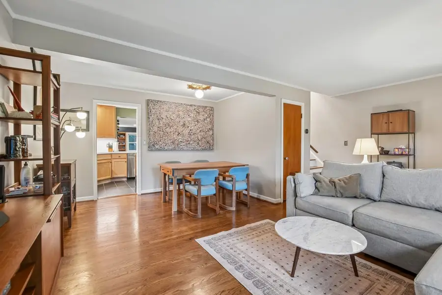 606 S Dryden Place, Arlington Heights, IL 60005 - #3