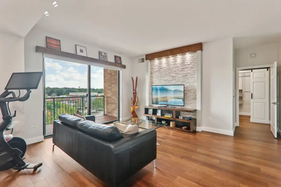 6420 Double Eagle Drive #609, Woodridge, IL 60517 - #3