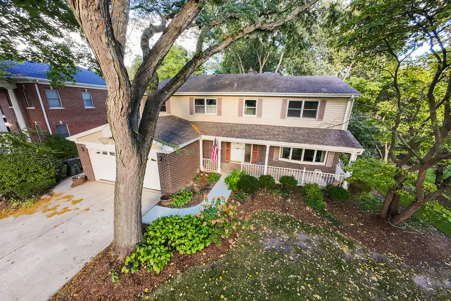 629 N Forrest Avenue, Arlington Heights, IL 60004 - #3