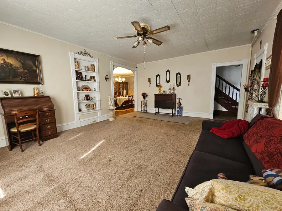519 N Locust Street, Momence, IL 60954 - #2