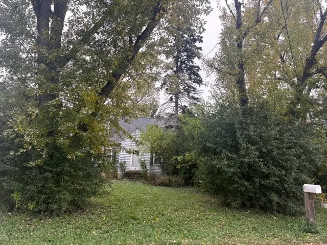 407 N Grant Street, Westmont, IL 60559 - #1