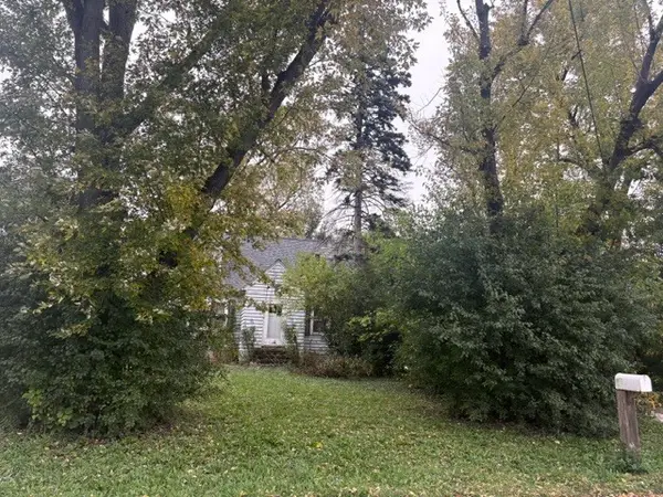 407 N Grant Street, Westmont, IL 60559