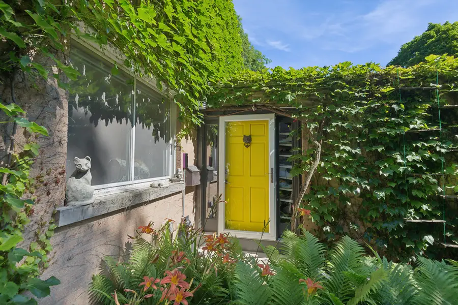 9024 Ewing Avenue, Evanston, IL 60203 - #2