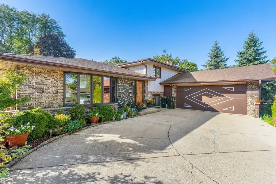 349 79th Street, Willowbrook, IL 60527 - #2
