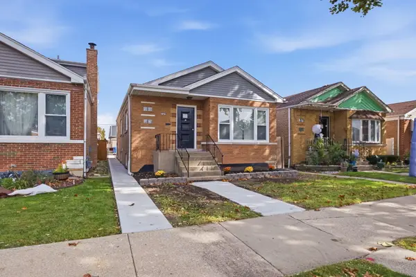 4737 S Leamington Avenue, Chicago, IL 60638