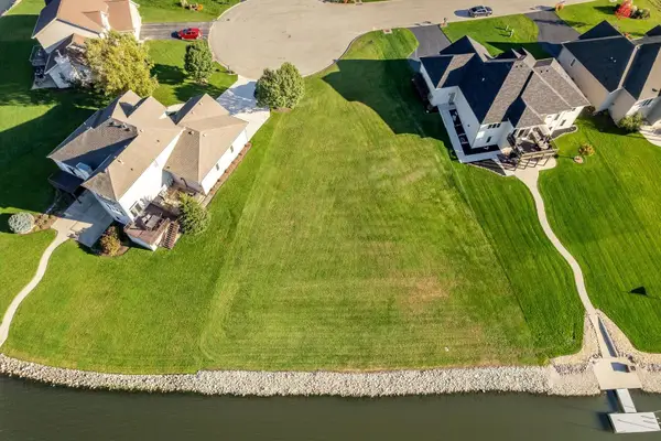 12650 Whitnall Place, Winnebago, IL 61088