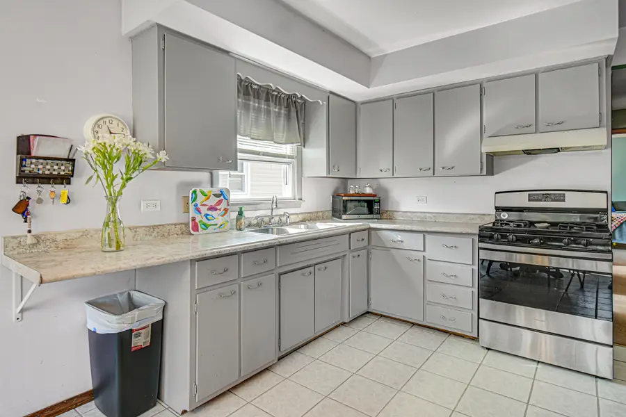 17333 Park Avenue, Lansing, IL 60438 - #2