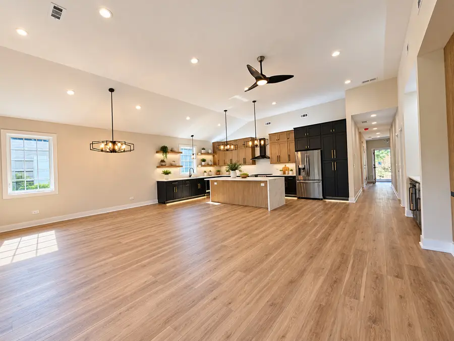 221 46th Avenue, Northlake, IL 60164 - #3