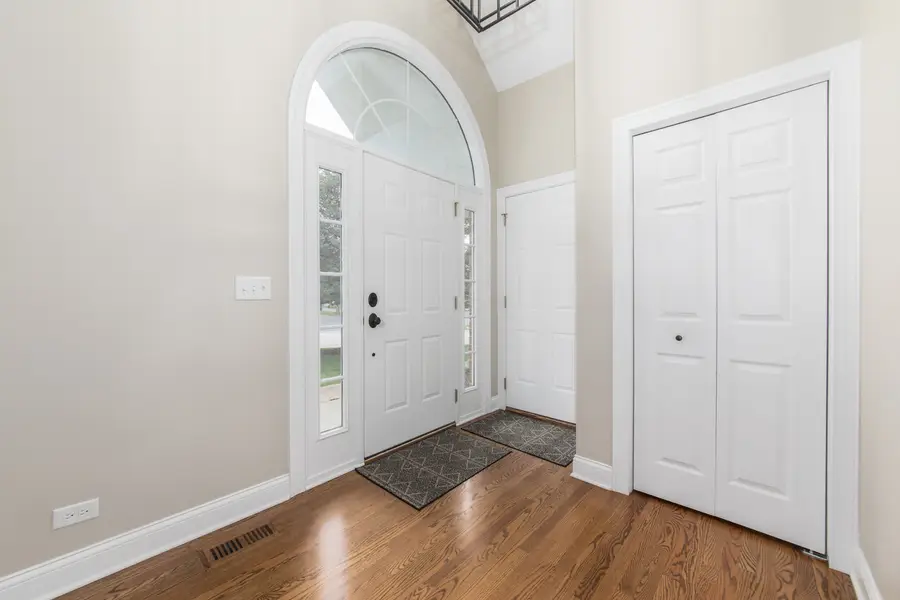 820 Braeman Court, Libertyville, IL 60048 - #3
