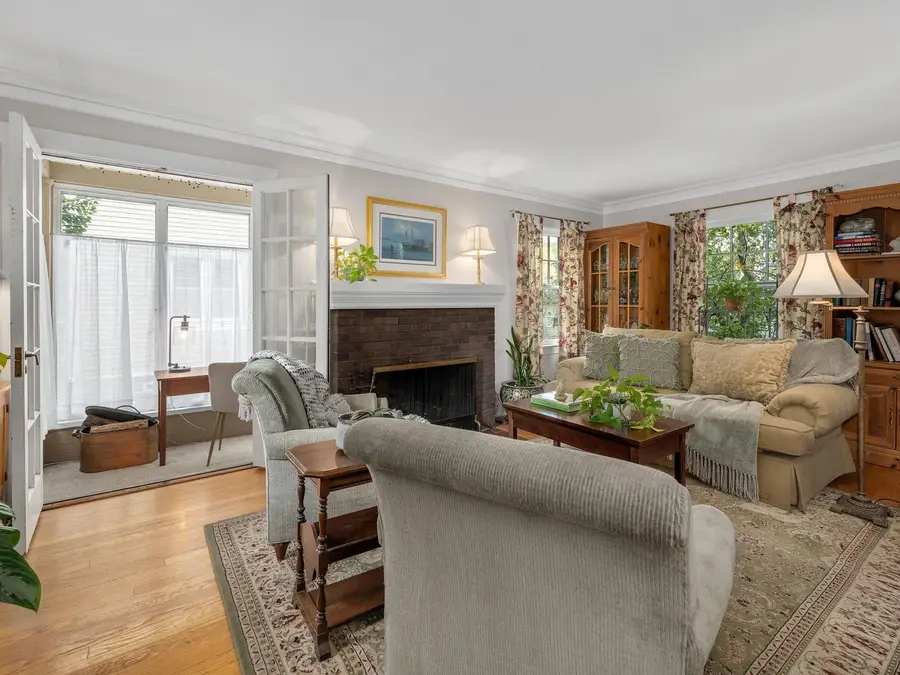 445 N Kensington Avenue, La Grange Park, IL 60526 - #3
