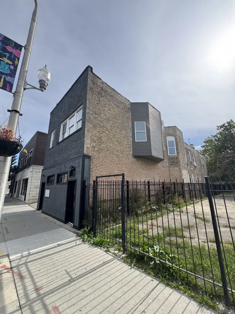 3447 W Chicago Avenue, Chicago, IL 60651 - #2