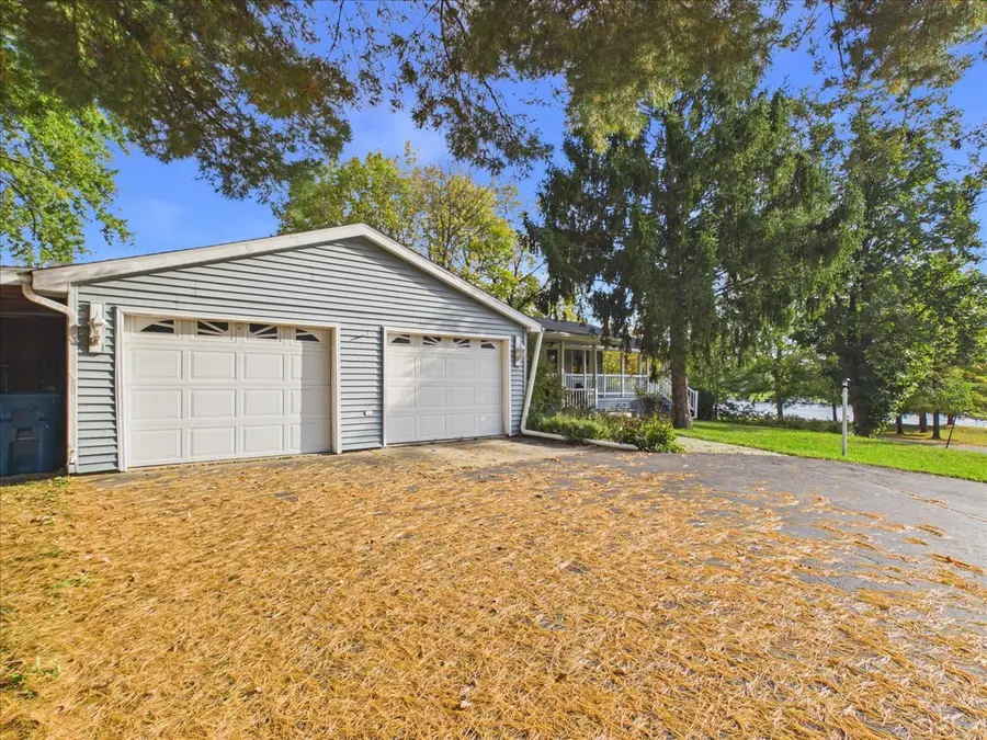 406 Oak Lane, Dixon, IL 61021 - #3
