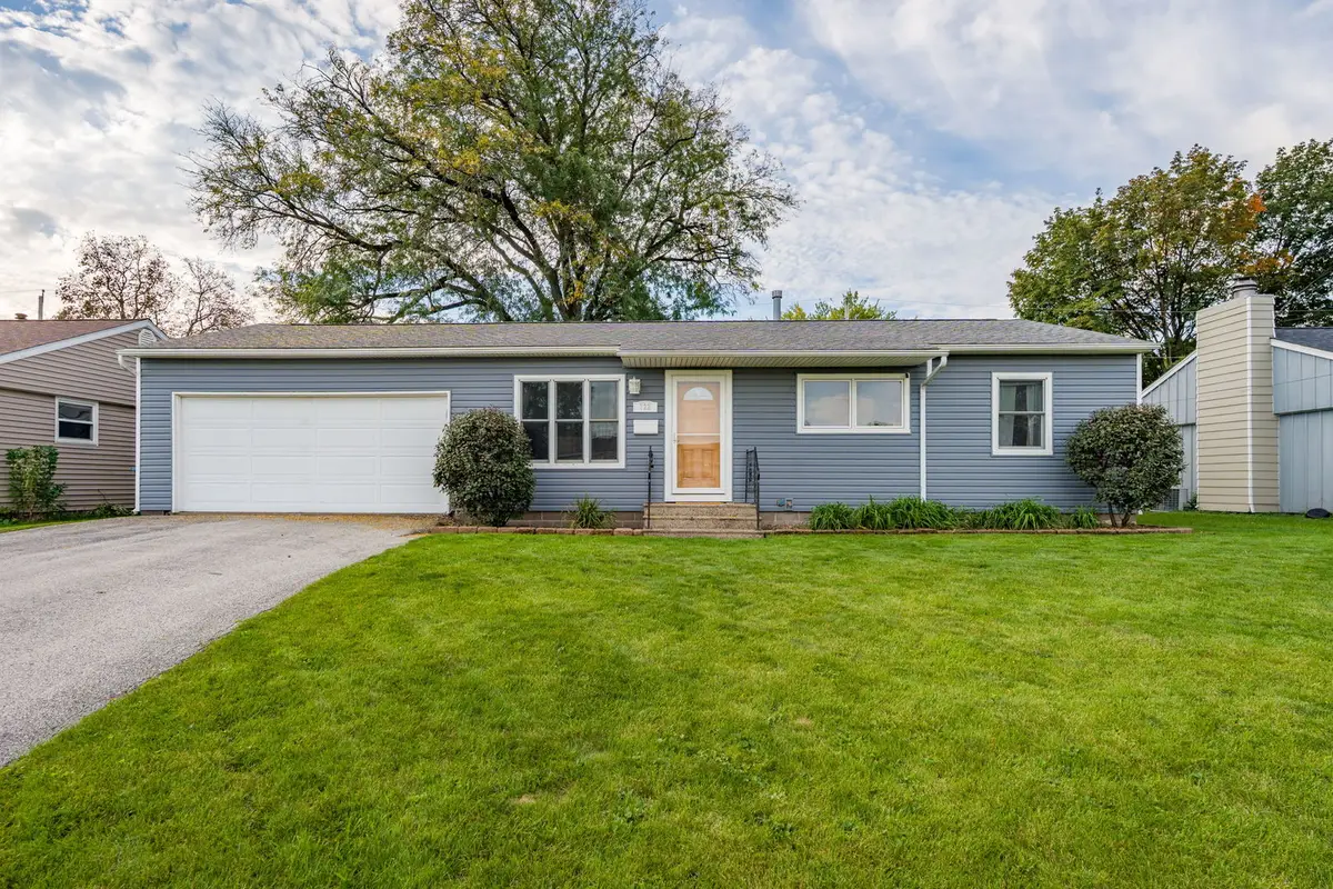 722 40th Avenue, East Moline, IL 61244 - #1