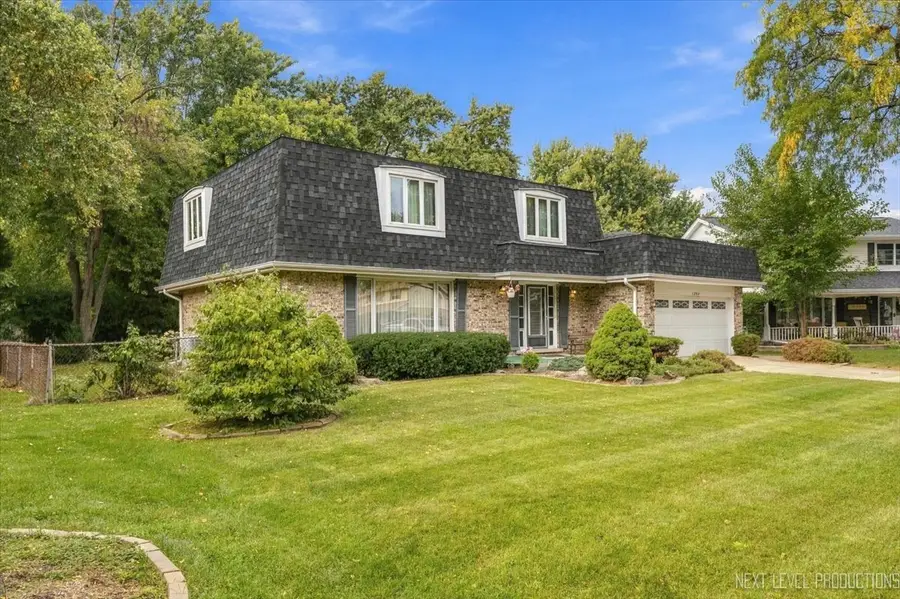 7008 Blackburn Avenue, Downers Grove, IL 60516 - #2