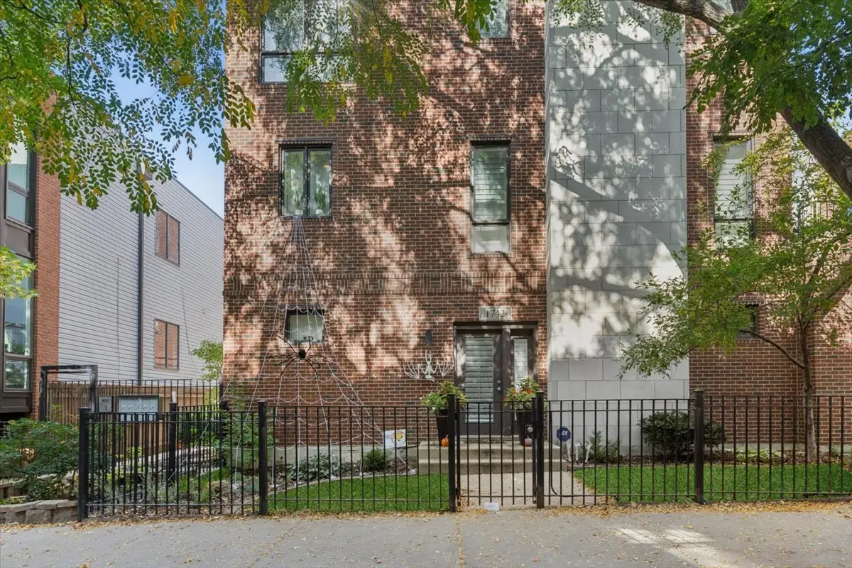 1742 W Diversey Parkway, Chicago, IL 60614 - #1