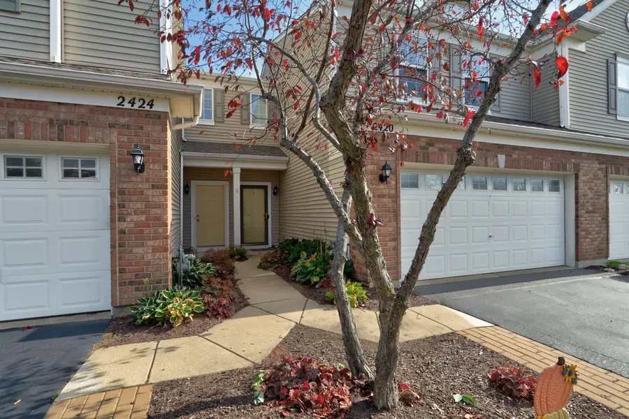 2420 Evergreen Circle, McHenry, IL 60050 - #2