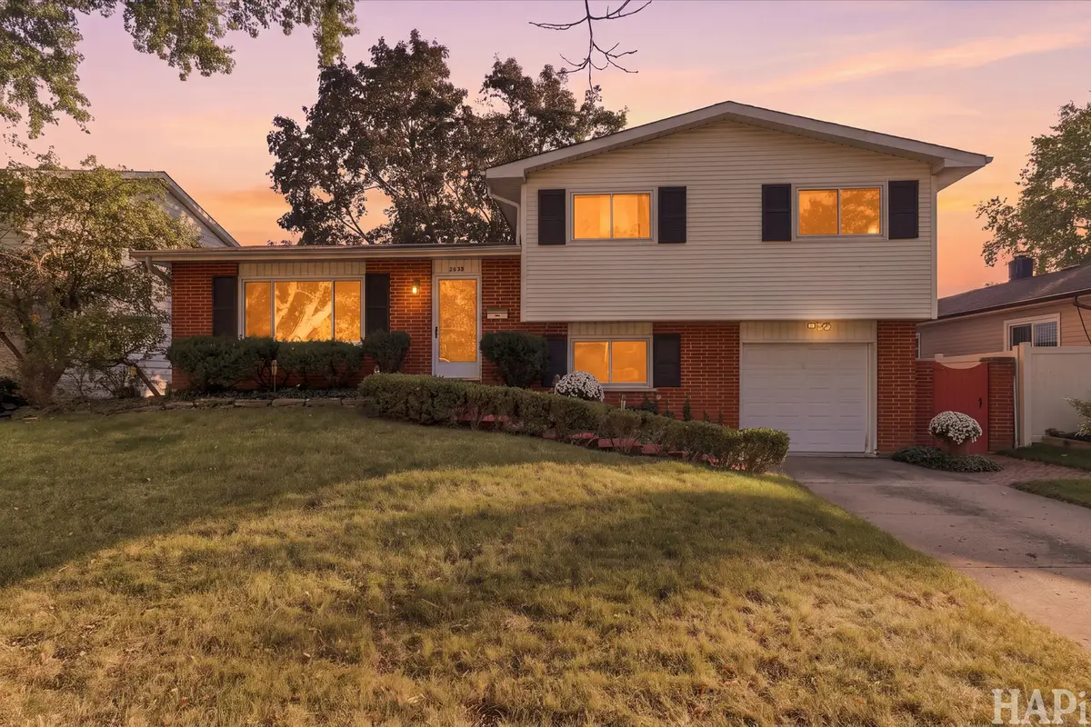 2635 Dana Avenue, Waukegan, IL 60087 - #1