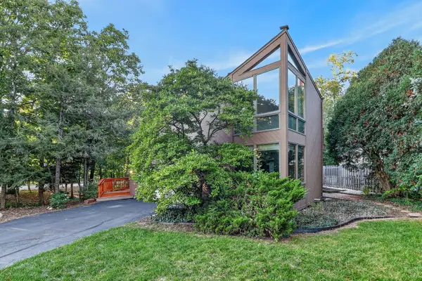 5337 Brookbank Road, Downers Grove, IL 60515