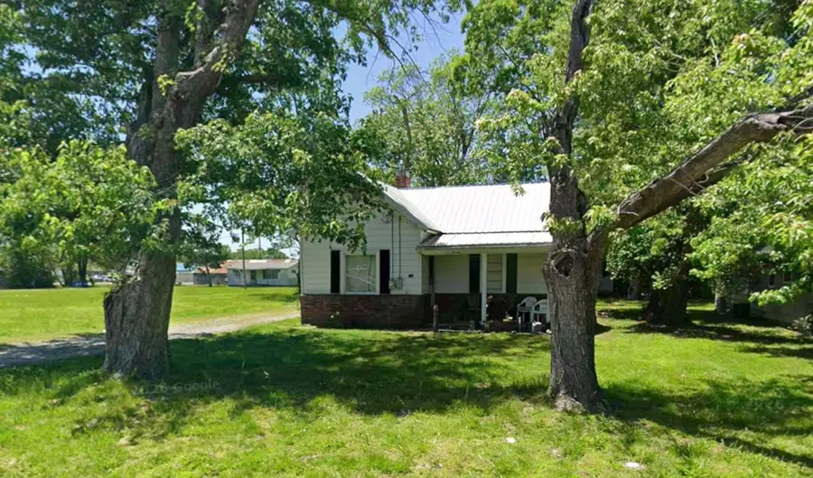 106 N 4th Street, Marion, IL 62959 - #2