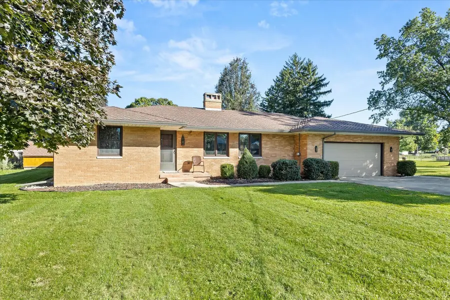 1426 E Kent Street, Streator, IL 61364 - #2