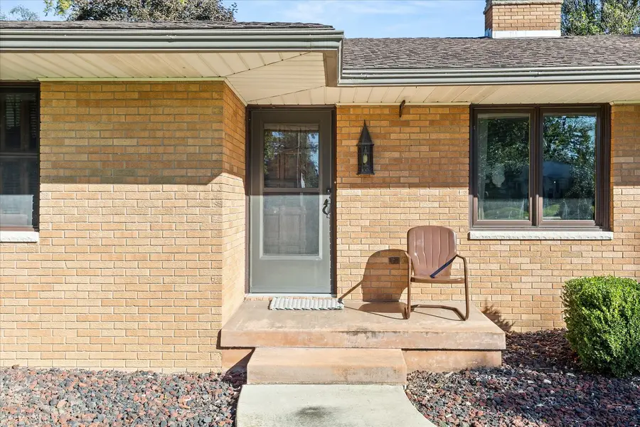 1426 E Kent Street, Streator, IL 61364 - #3