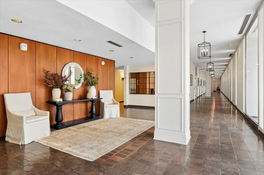1630 Sheridan Road #10-J, Wilmette, IL 60091 - #3