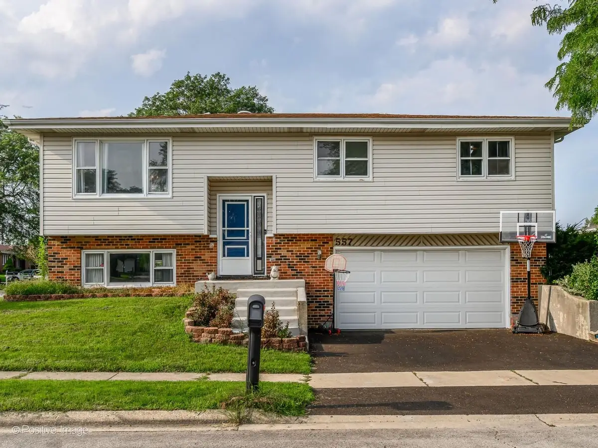557 Delaware Trail, Carol Stream, IL 60188 - #1