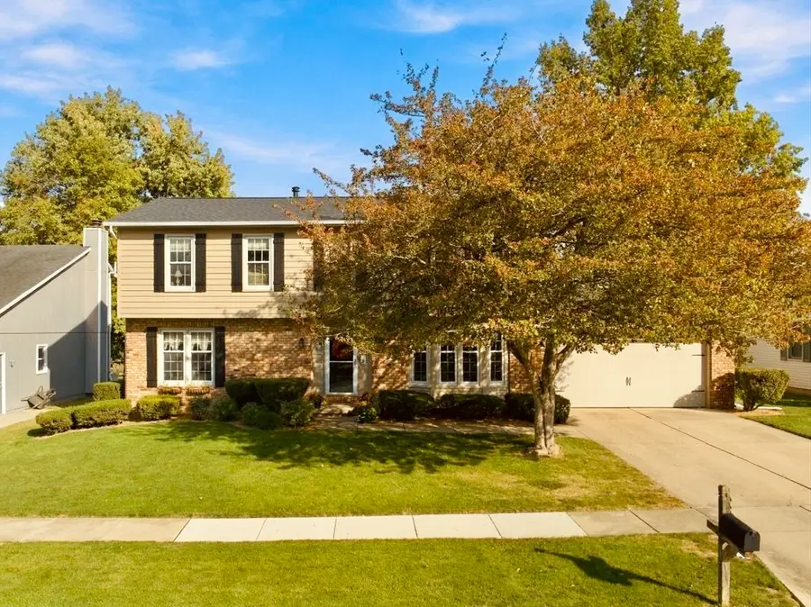20 Kensington Circle, Bloomington, IL 61704 - #3