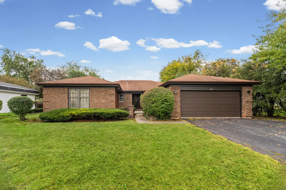 220 Park Lane, Deerfield, IL 60015 - #1