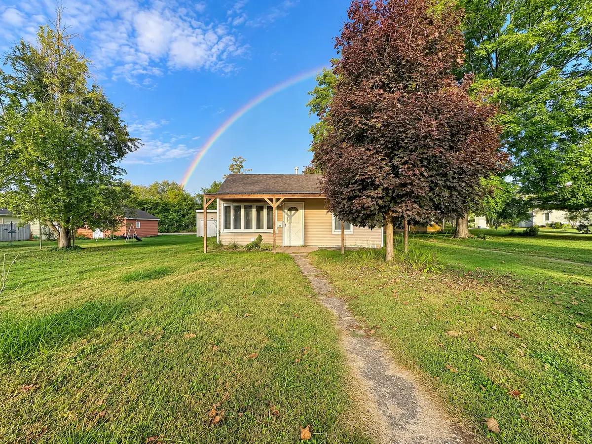 624 S Ohio Avenue, Davenport, IA 52802 - #1